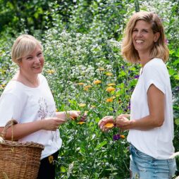 Portrait Anitasonja Blumen Qf Foto Sonja Sitta