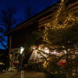 Adventzauber in Schiefling am Wörthersee Weihnachtsmarkt Nikolo